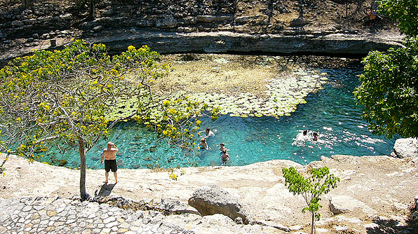 Caverna Cenote Xlacah Mexico